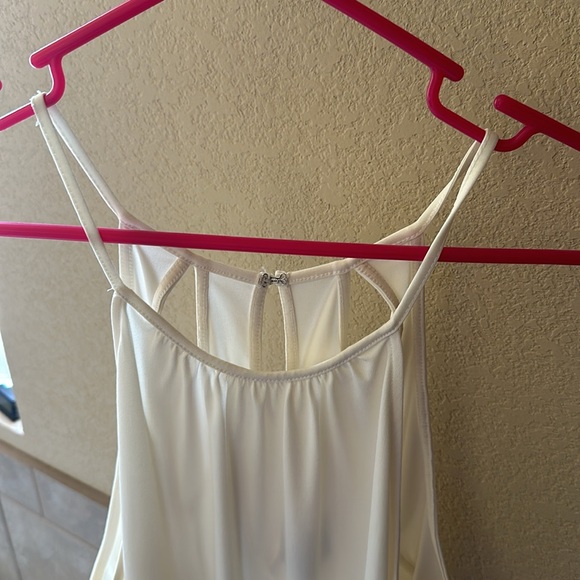 Express Tank top - Picture 2 of 6